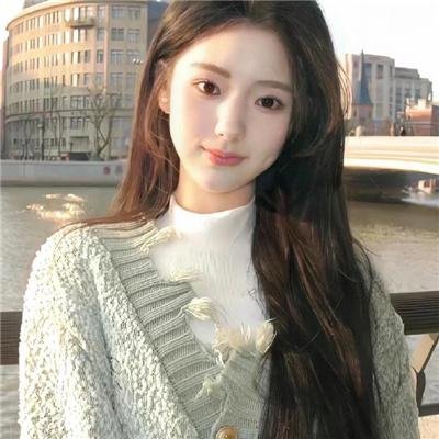 小鼓女